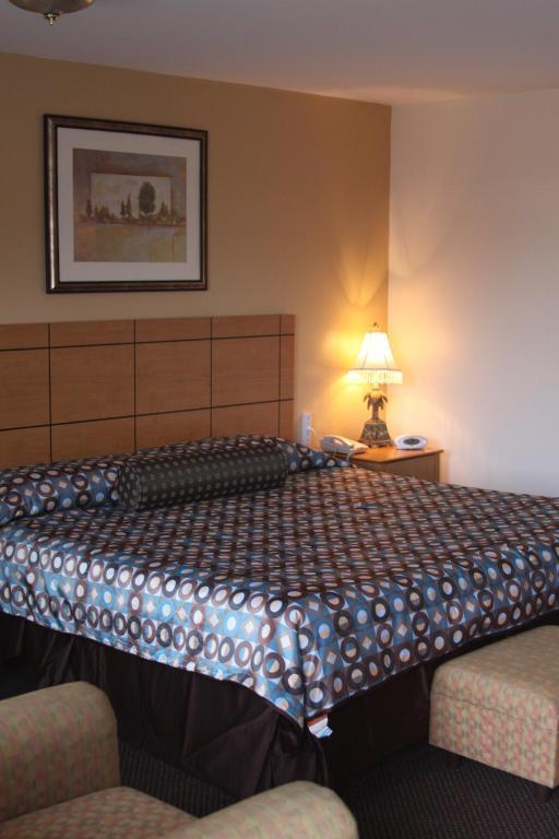 New Relax Inn Бриджвю Стая снимка